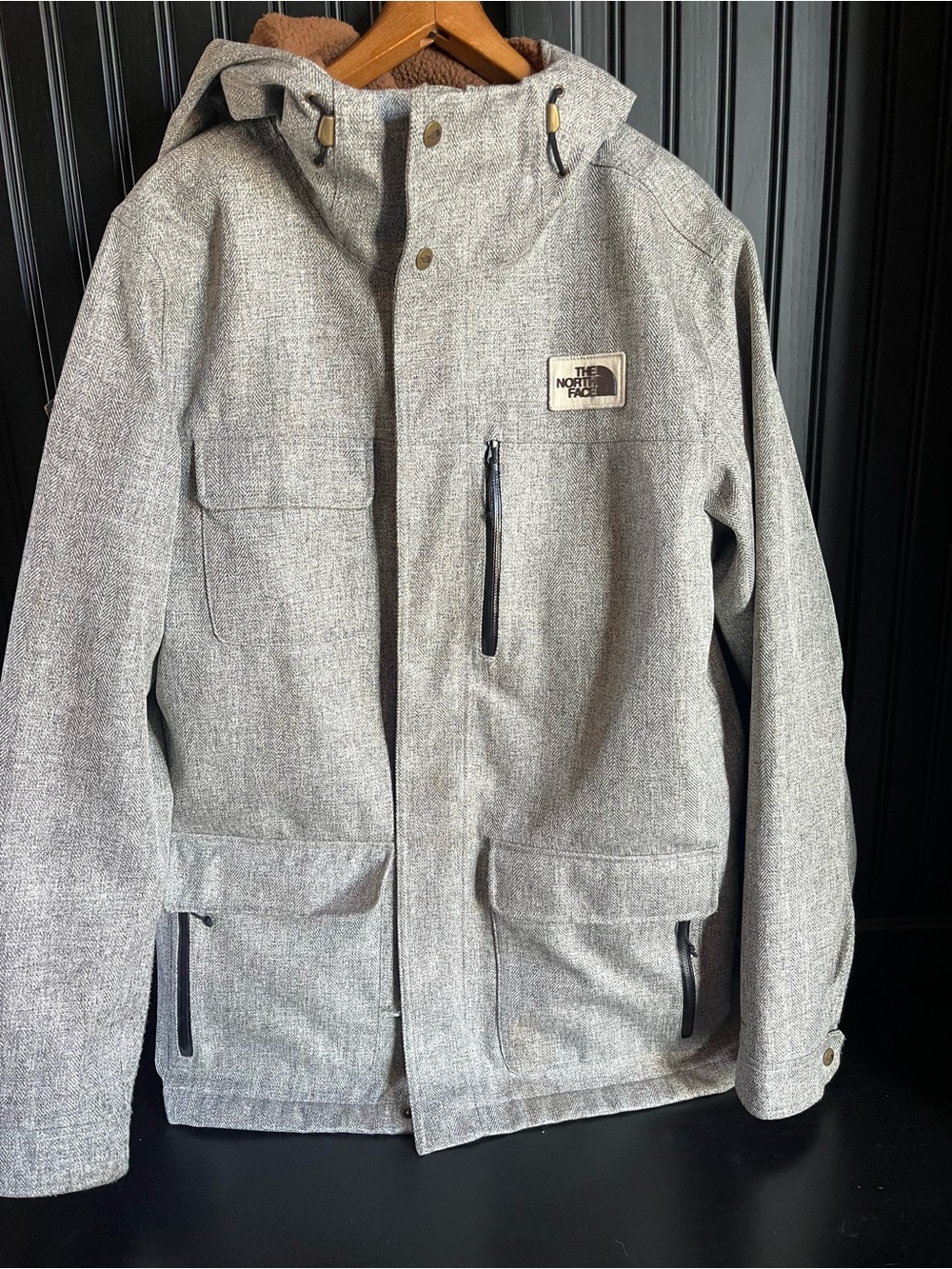 The North Face Men's Light Gray Hooded Performance Jacket